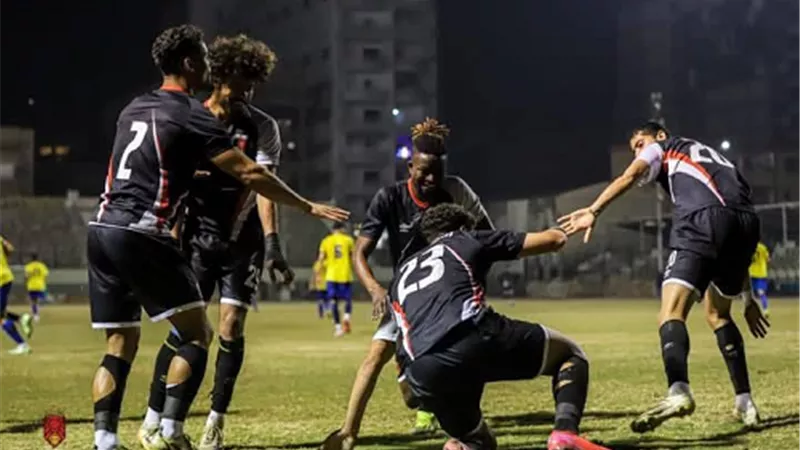 قطار السكة دهس طنطا بهدفين بدورى المحترفين.