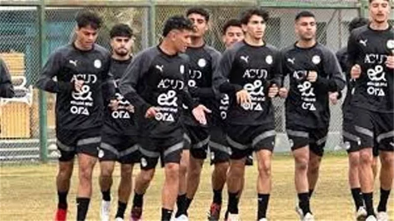 انضمام لاعبي الأهلي الدوليين لمران منتخبي الشباب والناشئين