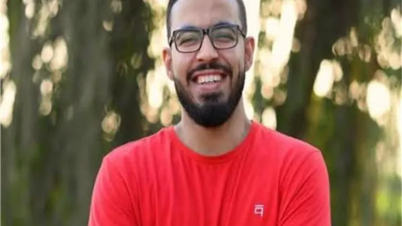 براءة اليوتيوبر أحمد أبو زيد من تهمة الإتجار فى النقد الأجنبى