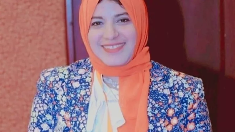 نرمين نجيب تناقش تأثير السوشيال على الأسرة في عصر الذكاء الاصطناعي
