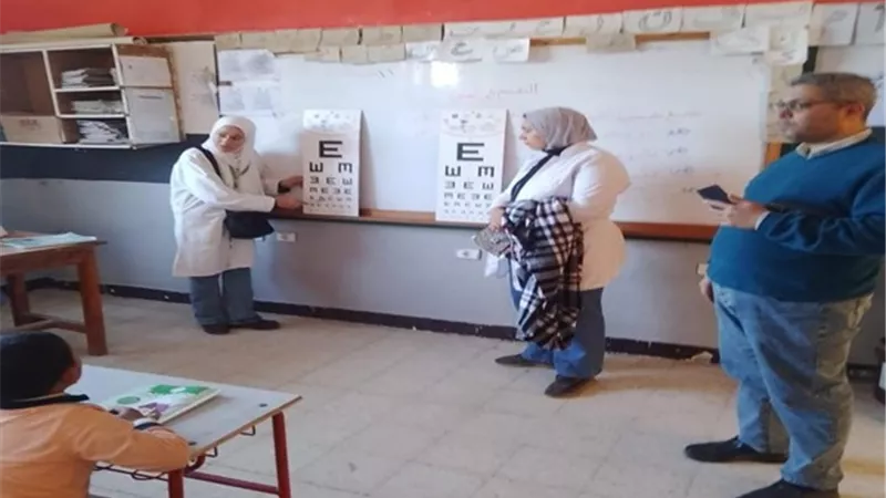 تنفيذ المبادرة الرئاسية لتصحيح الابصار للتلاميذ بالإسكندرية