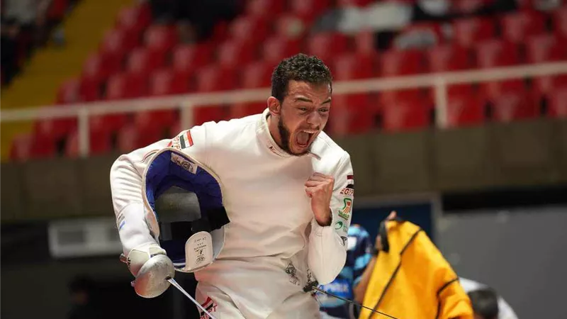 محمد السيد يمنح مصر برونزية بطولة الجائزة الكبرى لسيف المبارزة