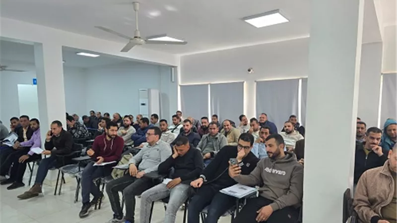 وزير العمل يعلن بدء اختبارات المرشحين للعمل في شركة لبنانية