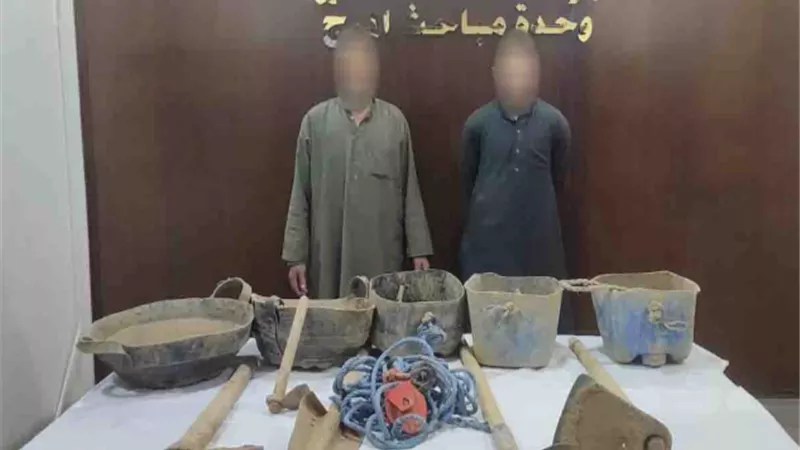 القبض على شخصين بحثوا عن الآثار داخل منزل في القاهرة