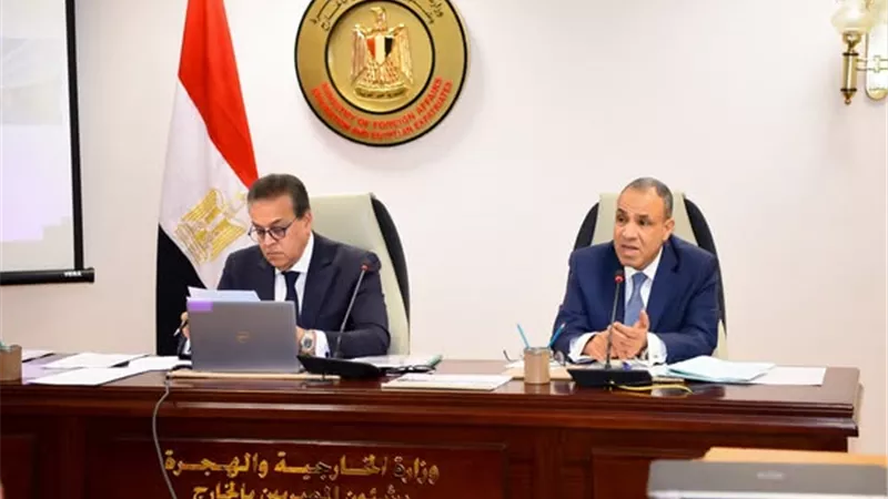 اجتماع لوزيري الخارجية والصحة حول إعادة تأهيل القطاع الصحي بقطاع غزة
