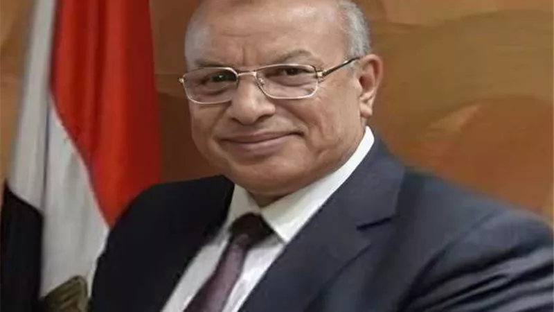 فحص خطوط وشبكات المياه للكشف عن التسرب بالقاهرة