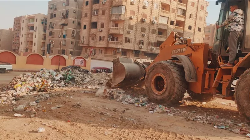 محافظ الجيزة: حملات مكثفة للنظافة في حدائق الأهرام