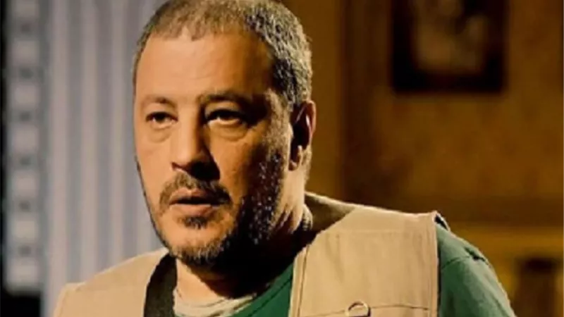 عمرو عبد الجليل يعود للفن التشكيلي مرة أخرى فى 