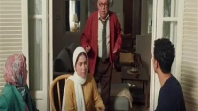 مواجهة الحموات ووالدة عصام عمر تهدده فى 