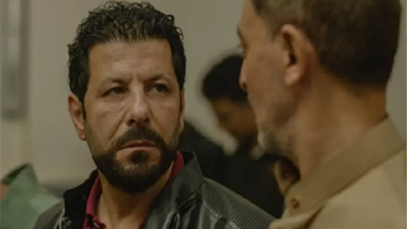 مواجهة ساخنة بين فتحي عبد الوهاب وإياد نصار بسبب هند
