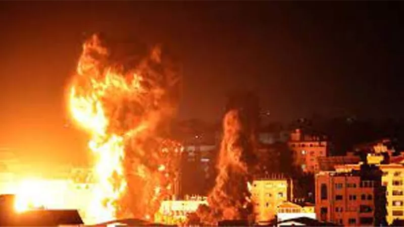 غارات الاحتلال على غزة تودي بحياة 160 شهيدًا وتصيب أكثر من 300