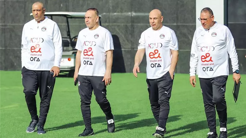 حسام حسن يمنح لاعبي المنتخب راحة من التدريبات