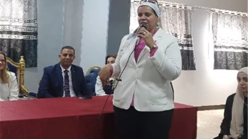 سفيرة النرويج وممثل 