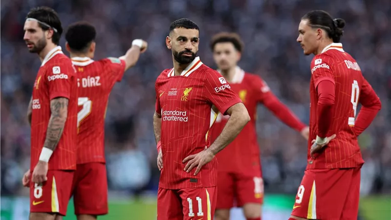 أتلتيكو مدريد يرغب في التعاقد مع مهاجم ليفربول