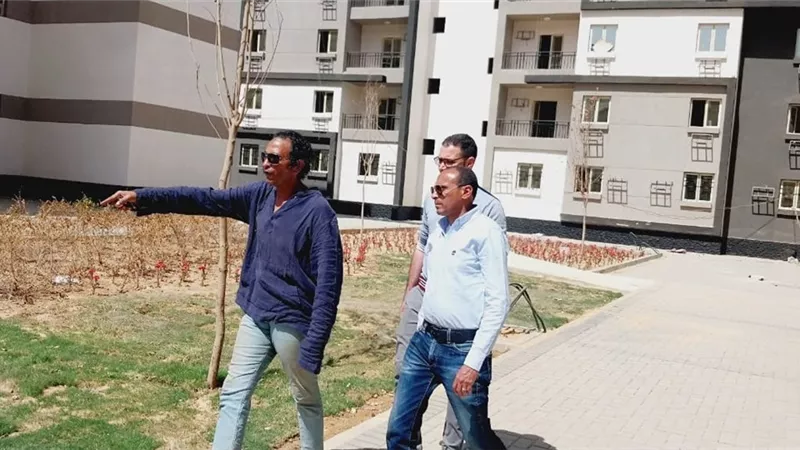 رئيس جهاز بدر يتابع مشروعات الإسكان والخدمات الجديدة.. صور