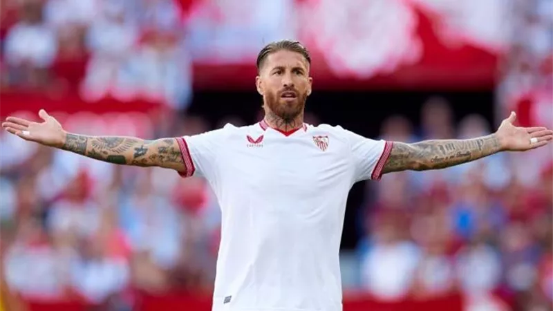 راموس يواجه عقوبة الايقاف لـ 15 مباراة بالدورى المكسيكى