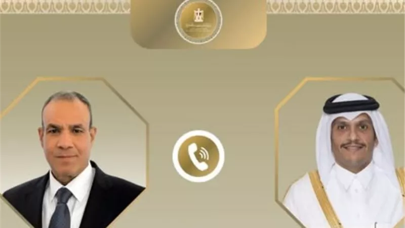 وزير الخارجية ونظيره القطري يبحثان هاتفيًا مستجدات الأوضاع في غزة