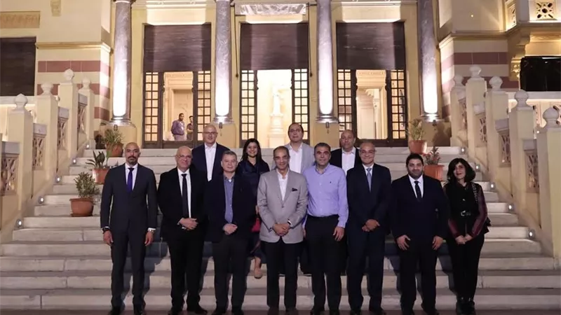 طلعت:حريصون على تشجيع الشركات لتعزيز نمو صادرات الخدمات العابرة للحدود