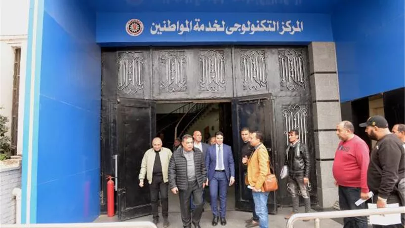 محافظ الدقهلية يتفقد المركز التكنولوجي والشبكة الوطنية للطوارئ