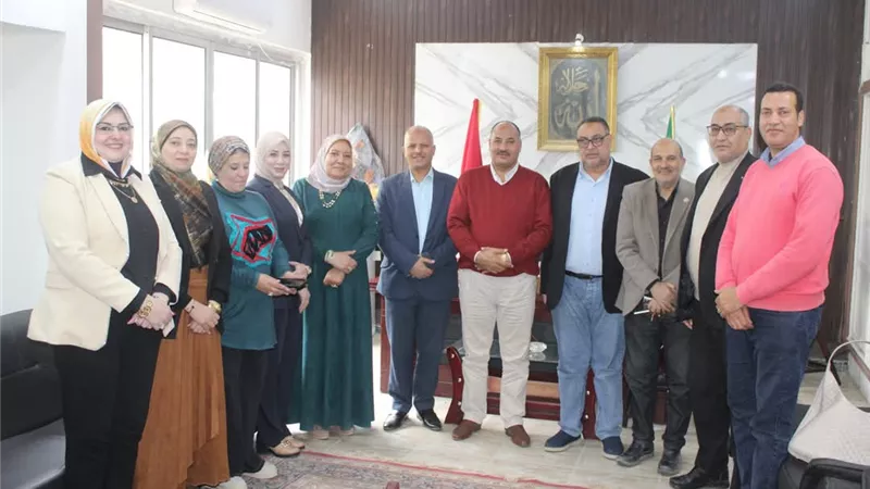 ممنوع التصوير داخل المدراس الا بموافقة مدير التعليم بالمنيا