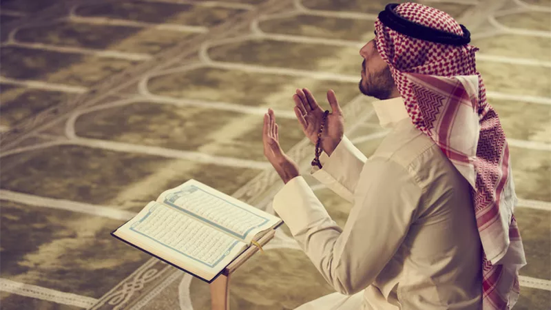 احذر الوقوع فى فخ الاستعلاء بالعبادة..قد يدفعك إلى الهلاك