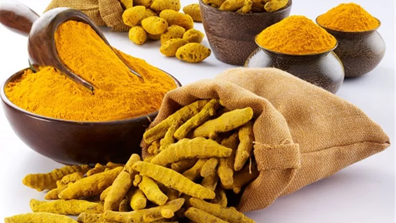 لماذا ينصح الخبراء بتناول الكركم للتنحيف والحصول على وزن مثالي؟
