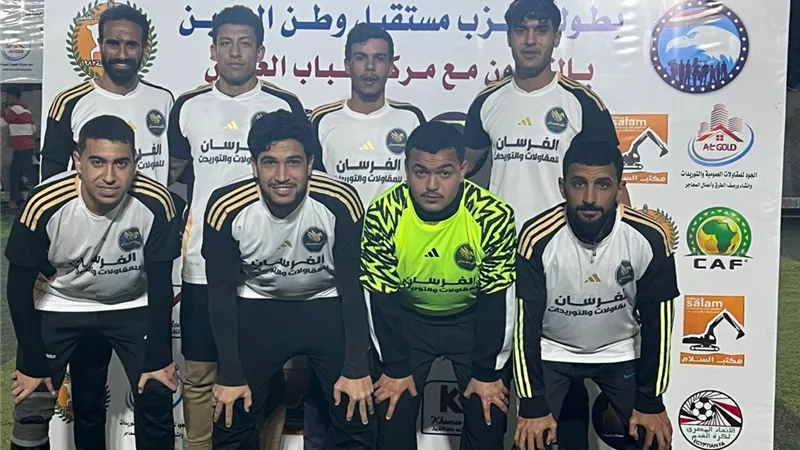 العلمين وفينيسيا والفرسان والشواكيش في المربع الذهبي بمركزالعلمين