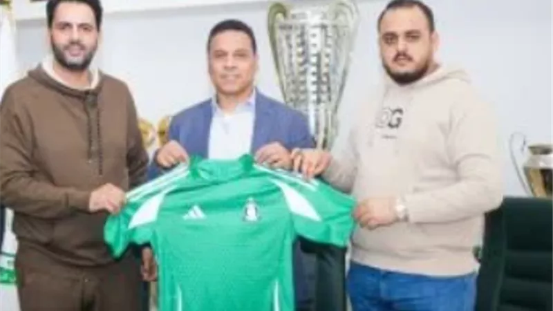 اهلي طرابلس يتعاقد مع مدرب الأهلي ومنتخب مصر السابق