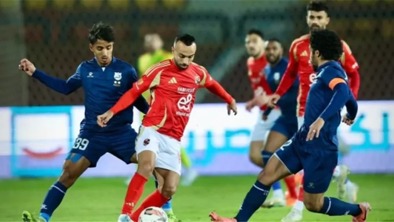 هزيمة إنبي تعيد الثلاثة الكبار لتشكيل الأهلي امام الطلائع