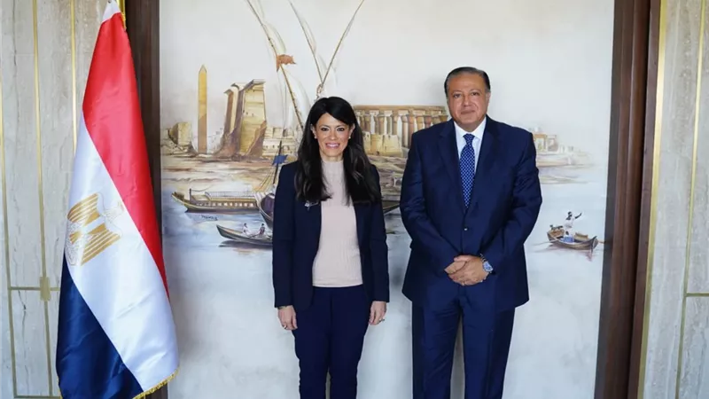 المشاط تبحث دعم الاستراتيجية الوطنية للملكية الفكرية