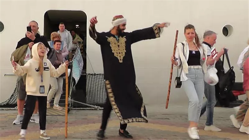 جراند استوريا تصل ميناء الاسكندرية فى ثانى زيارة لها خلال مارس