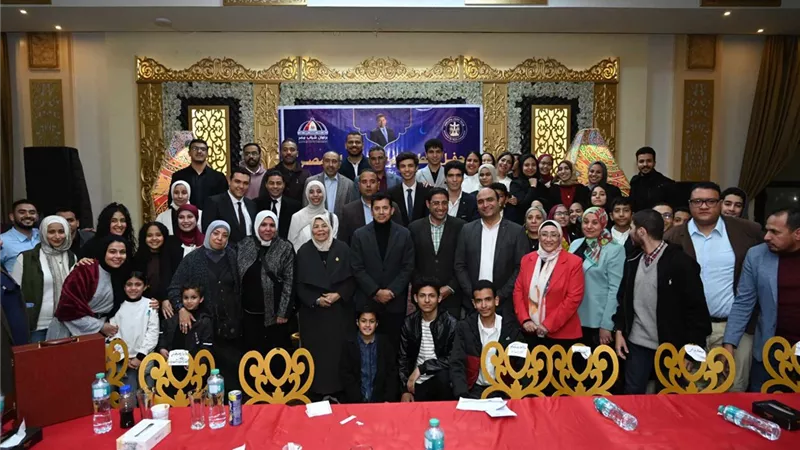 وزير الرياضة يبحث مع أعضاء برلمان شباب مصر قضاياهم