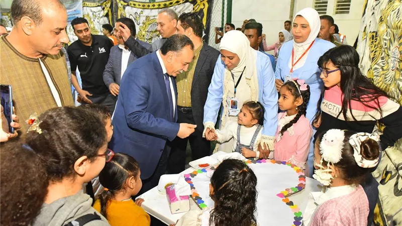 محافظ أسيوط يشهد الإفطار الجماعى لمراكز التخاطب وتنمية المهارات