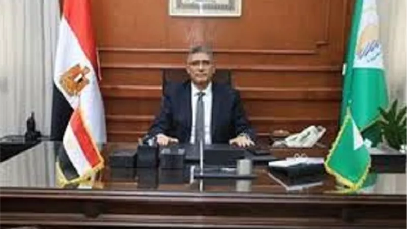 محافظ الجيزة يوجه جهاز السرفيس بتكثيف الحملات بالمواقف
