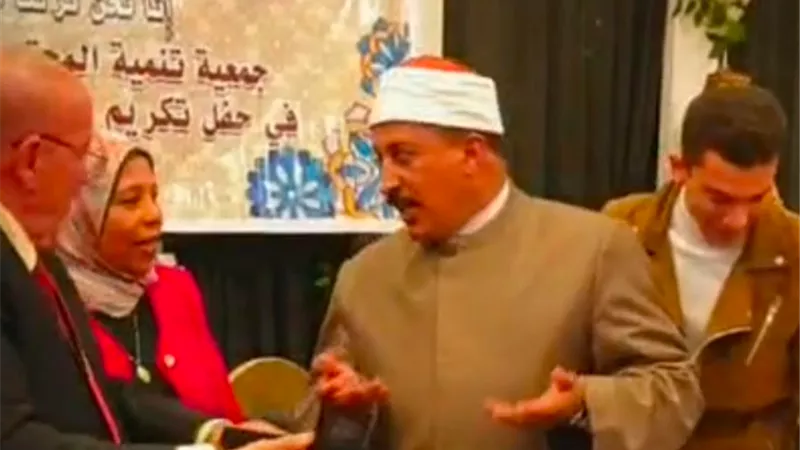 تكريم حفظة القرآن الكريم بالعبور