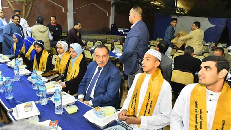محافظ أسيوط يشهد حفل تكريم حفظه القرآن الكريم بقرية أم القصور