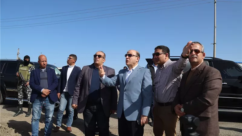 محافظ كفرالشيخ يتفقد أعمال التكريك ببحيرة البرلس