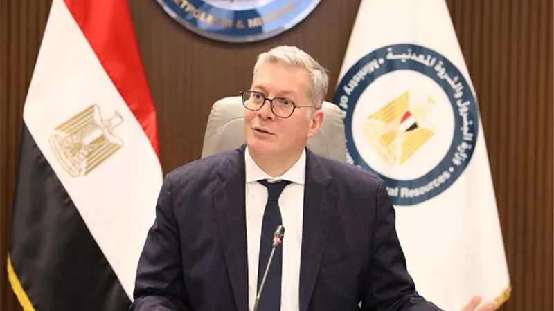 تنسيق كامل بين وزارتي البترول والكهرباء لتلبية الاستهلاك الكهربائي