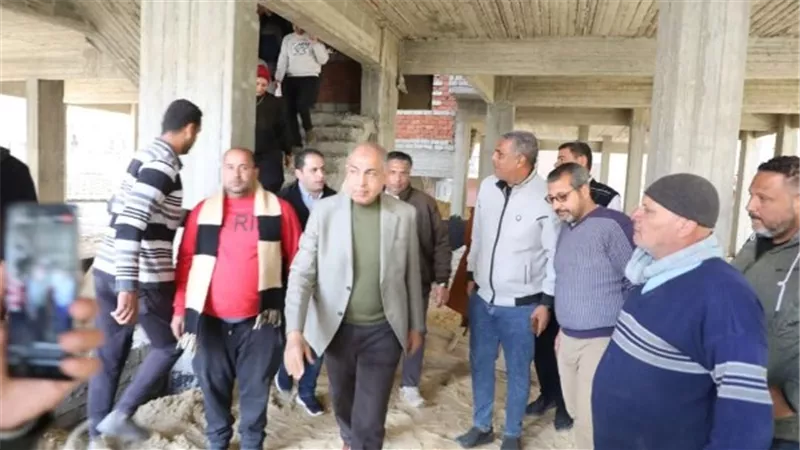 استكمال تطوير٩عمارات مشروع المجمع السكنى بديل الإيواء بالسلخانة
