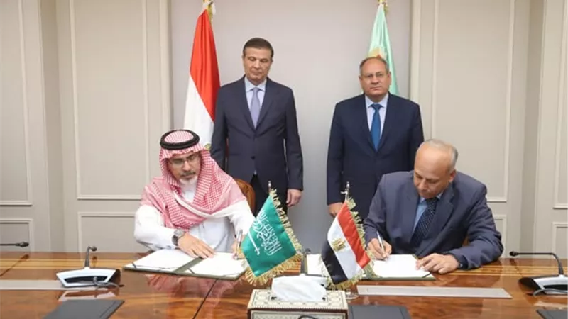 اتفاق مصري سعودي لإنتاج المحسنات الزراعية في النوبارية