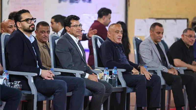 وزير الرياضة يشهد نهائي كأس مصر للكرة الشراب