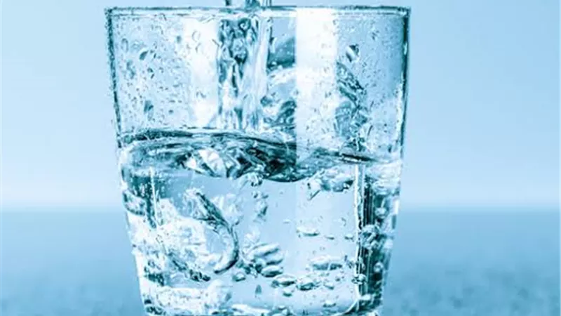 نصائح لتجنب مخاطر قلة تناول المياه بين الفطار والسحور