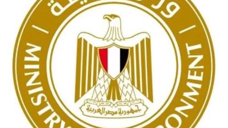 البيئة: رياح مثيرة للرمال والأتربة علي بعض مناطق القاهرة الكبرى