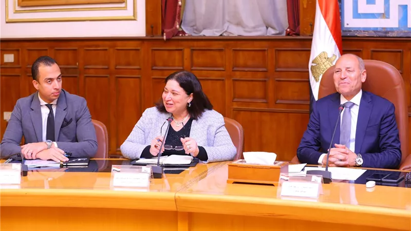 التضامن ومحافظة القاهرة تبحثان التوسع في منظومة الحضانات وتنمية الطفولة المبكرة