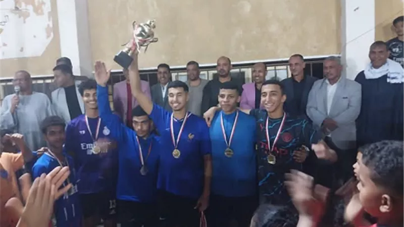 فريق المختلط يهزم الحرفيه ويتوج بطلا لدورة دراو
