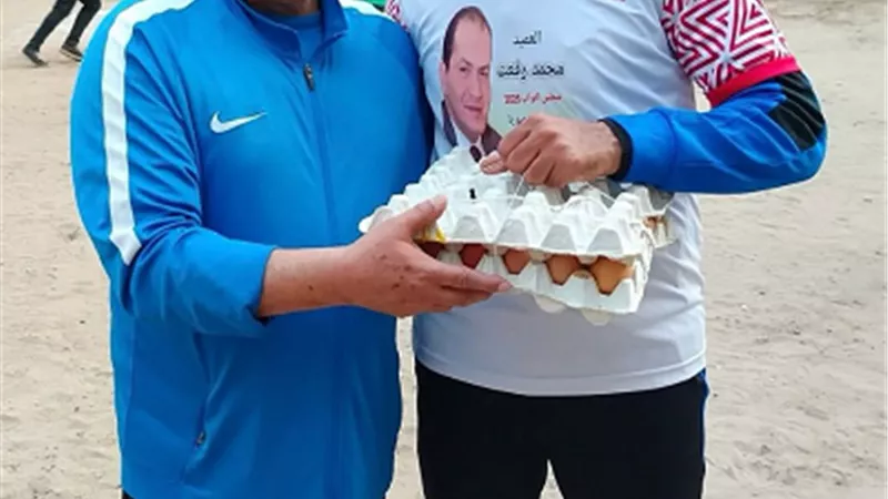 طيق بيض لأحسن لاعب فى دوره العشماوى