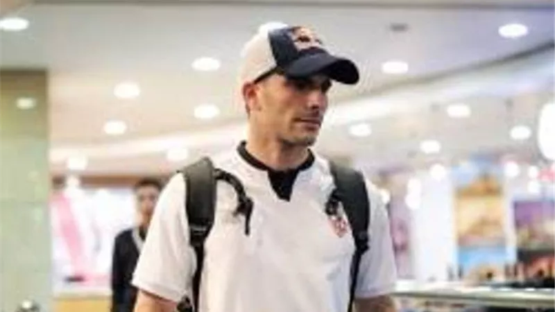 بعثة الزمالك تصل جنوب إفريقيا لمواجهة ستيلينبوش بالكونفدرالية