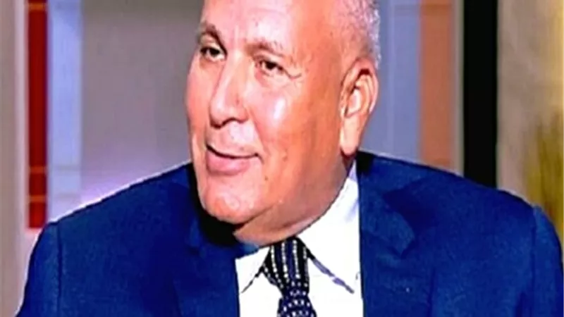 محافظ الوادي الجديد: تجهيز ٢٣١ مسجد و١٤ ساحة لآداء صلاة عيد الفطر