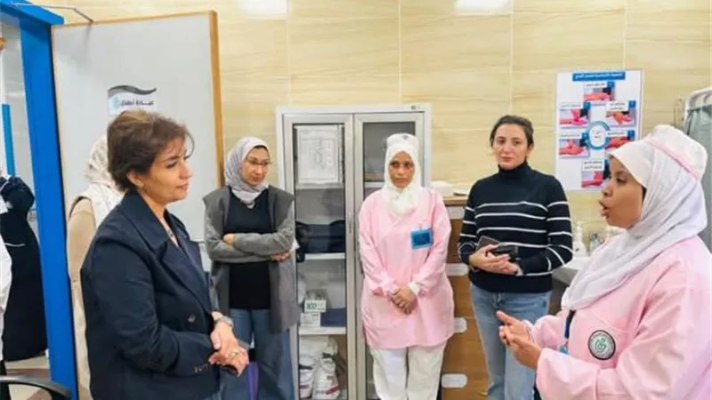 مدير الرعاية الأولية بالهيئة بالسويس تتفقد جاهزية المراكز الصحية