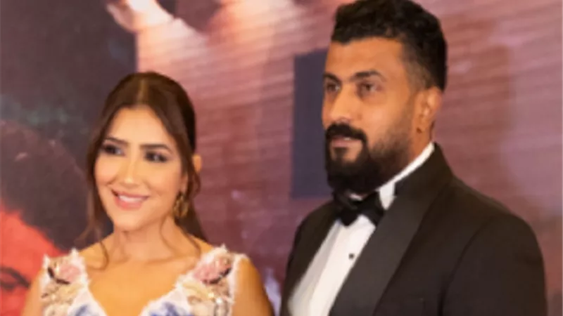 مي عمر تحسم مصيرها في الأعمال الدرامية بعد اعتزال زوجها